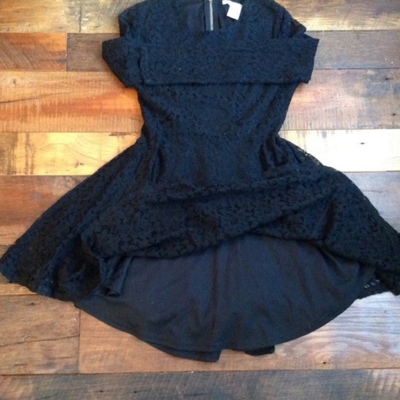 American Rag, Lace Dress - Picture 4 of 6